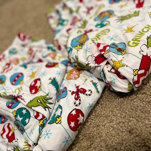 Worn once..Grinch Pjs